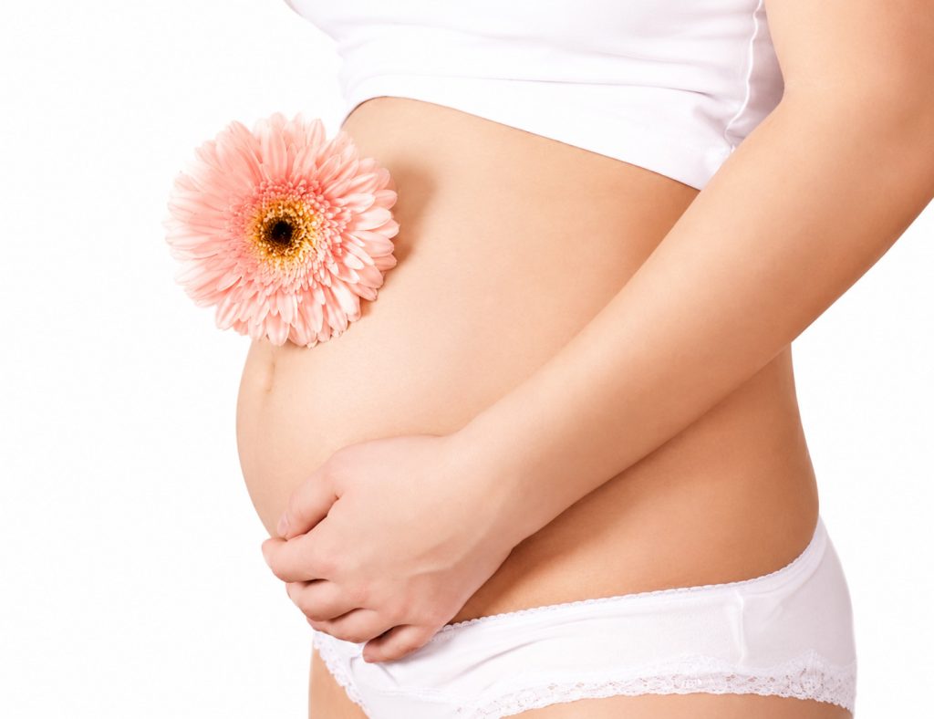 Hướng Dẫn Sử Dụng Que Thử Thai Đúng Cách Qua 4 Bước Đơn Giản